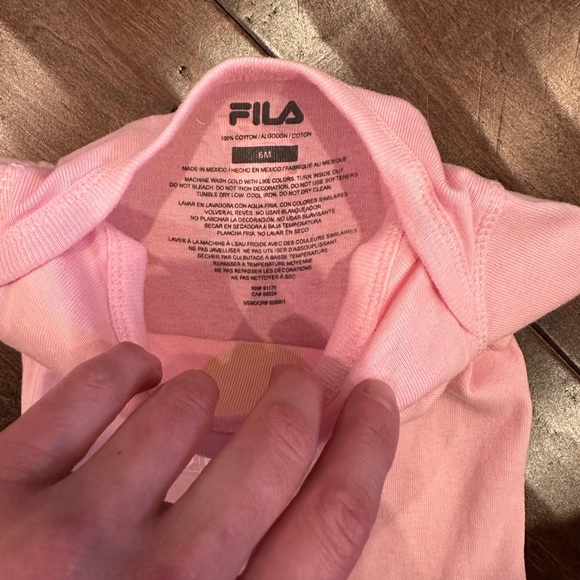 FILA 6M BNP Paribas Open Tennis Ball “LOVE” Pink Onesie - Picture 5 of 6